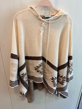 Letarte Cream Cashmere Hooded Poncho with Brown Southwestern Stripe